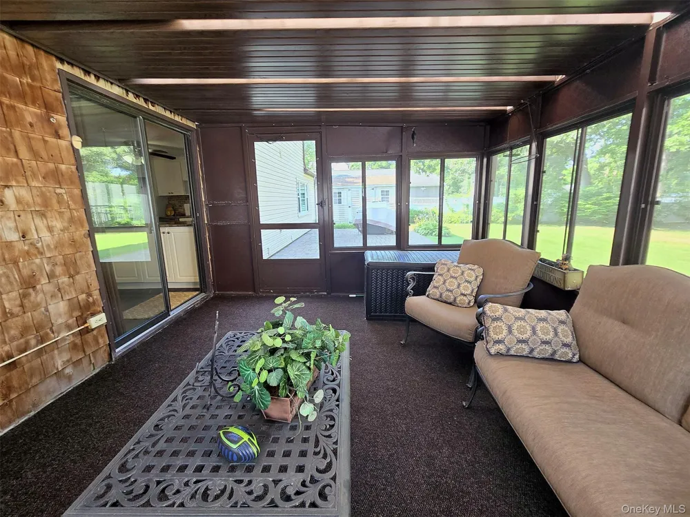 60 Meyer Lane Medford, NY 11763