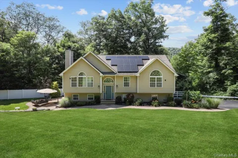 39 New Hill Road