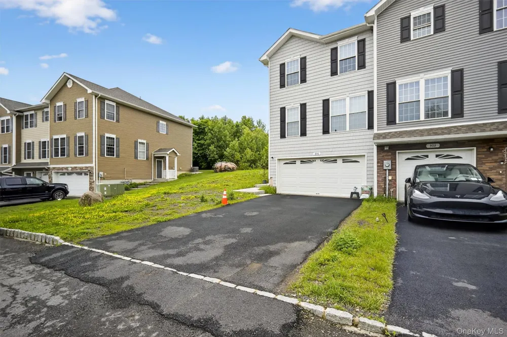 501 Iron Forge Lane New Windsor, NY 12553