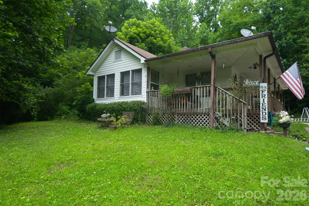 35 Lower Sand Branch Road Black Mountain, NC 28711