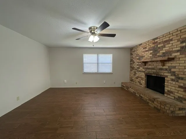 7536 Meadowlark Lane Watauga, TX 76148