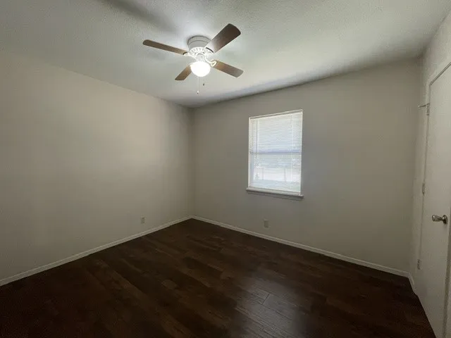 7536 Meadowlark Lane Watauga, TX 76148
