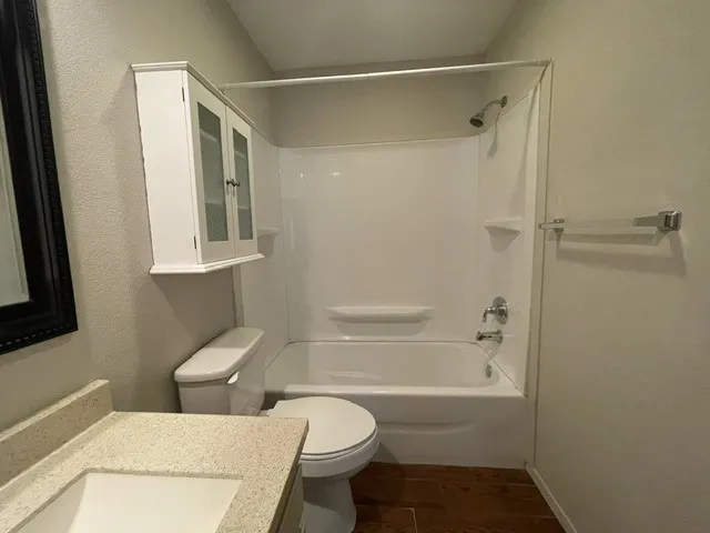 7536 Meadowlark Lane Watauga, TX 76148