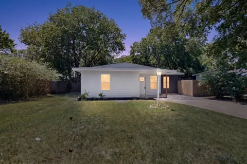 703 Jardin Drive