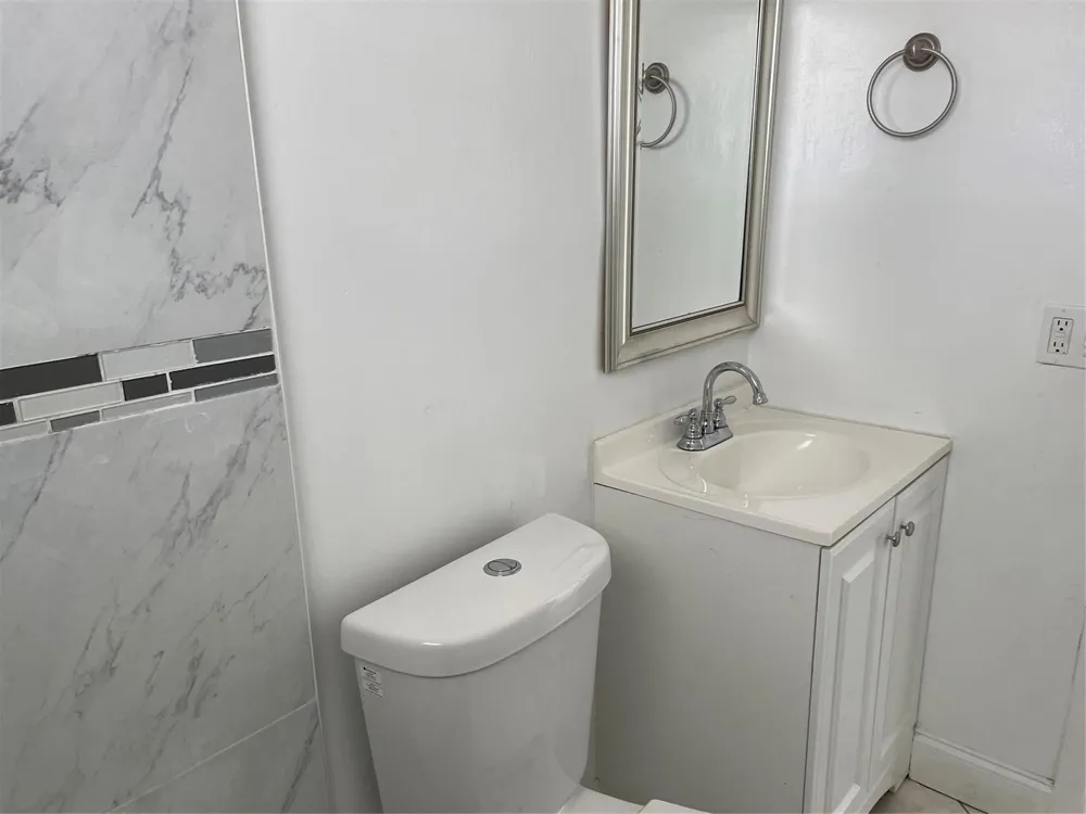 6902 SW 15th Street North Lauderdale, FL 33068