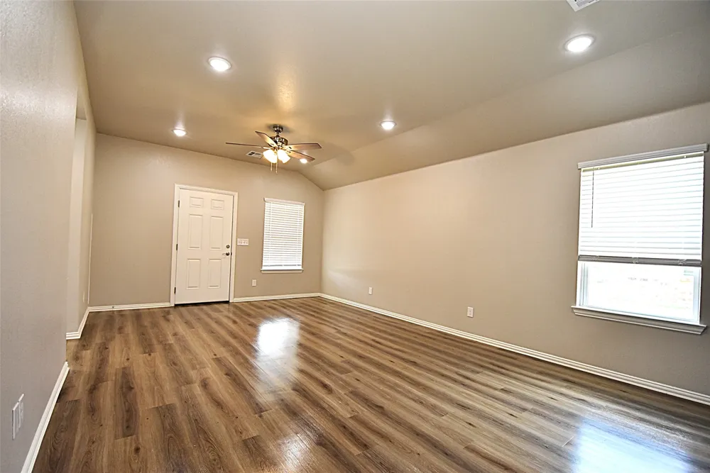 728 Elm Street Seminole, OK 74868
