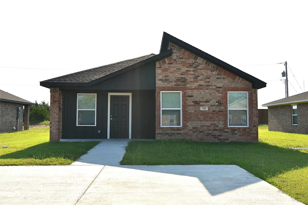 728 Elm Street Seminole, OK 74868