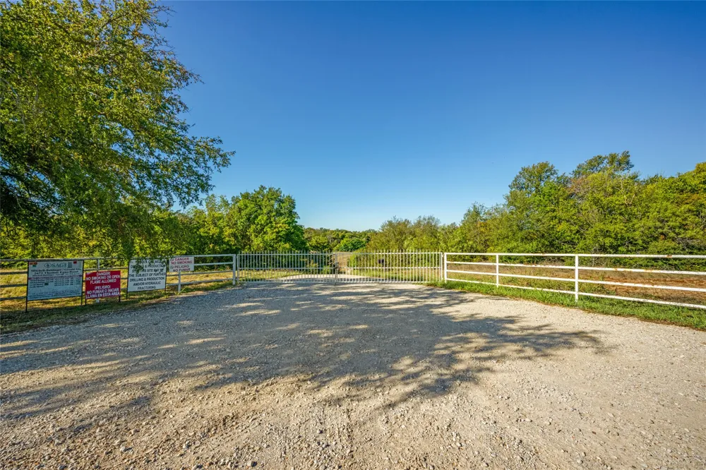 Thomas J Egan Road Krum, TX 76249