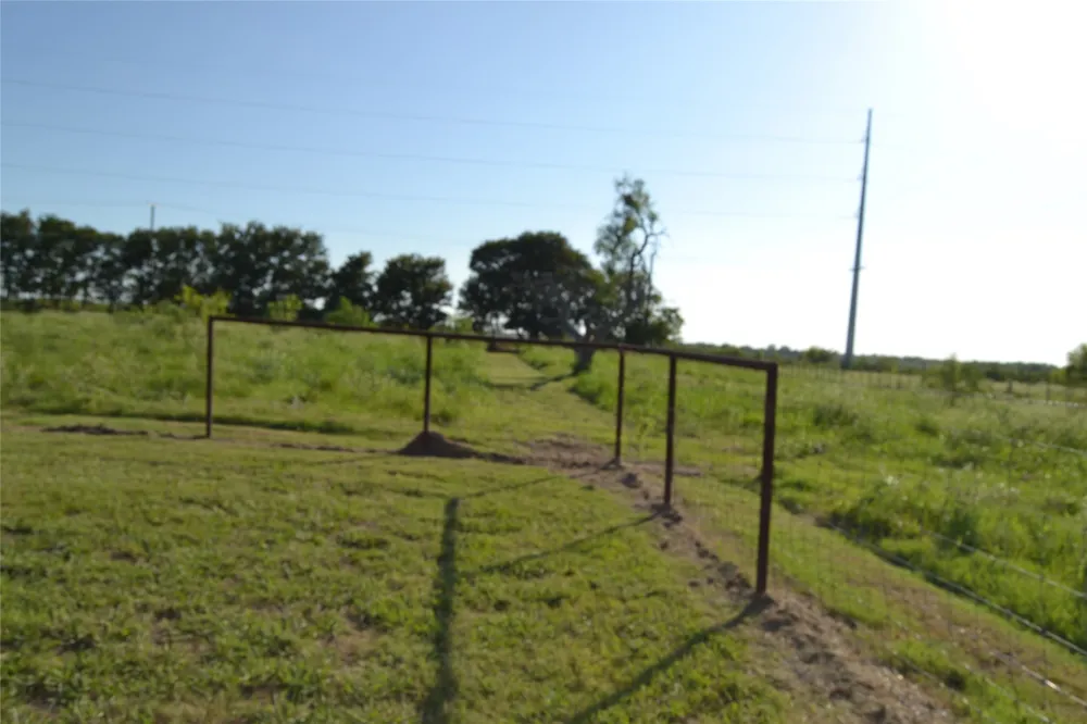 5893 SE County Road 2050 Corsicana, TX 75109