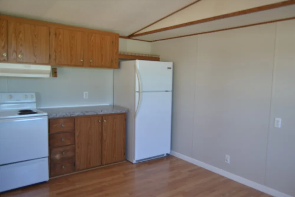 5893 SE County Road 2050 Corsicana, TX 75109