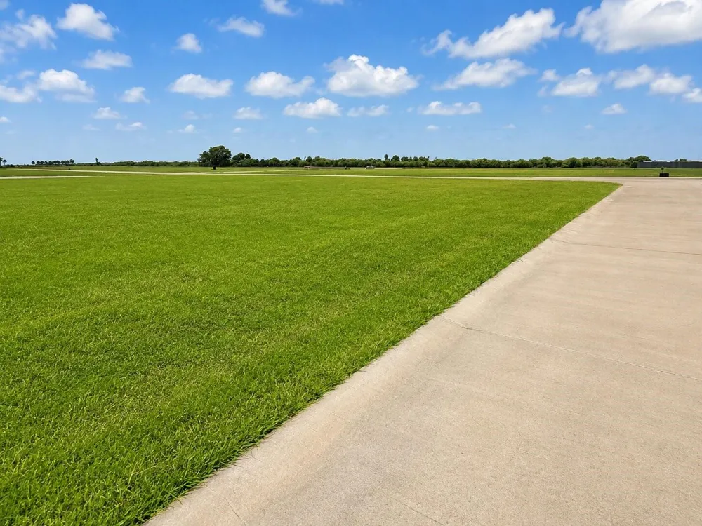 2924 Hammock Court Palacios, TX 77465