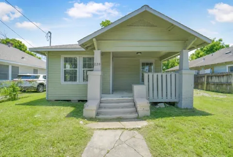220 Engel Street