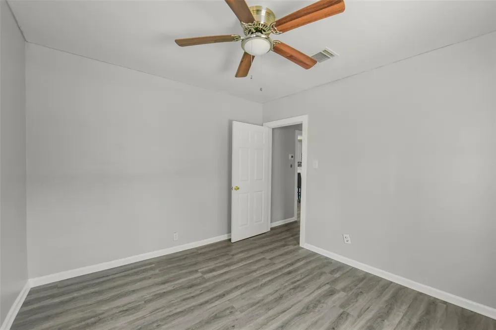 220 Engel Street Houston, TX 77011