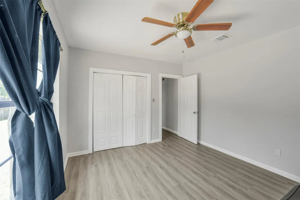 220 Engel Street Houston, TX 77011