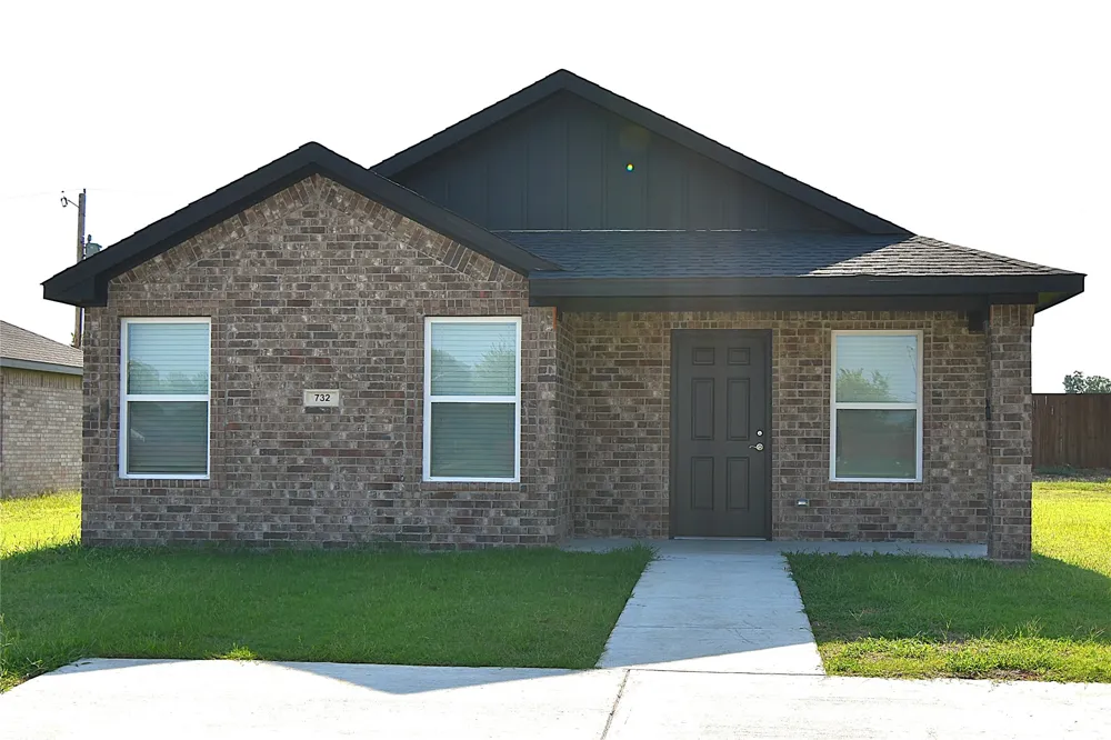 732 Elm Street Seminole, OK 74868