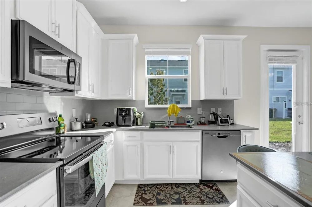 2909 THEME STREET Kissimmee, FL 34746
