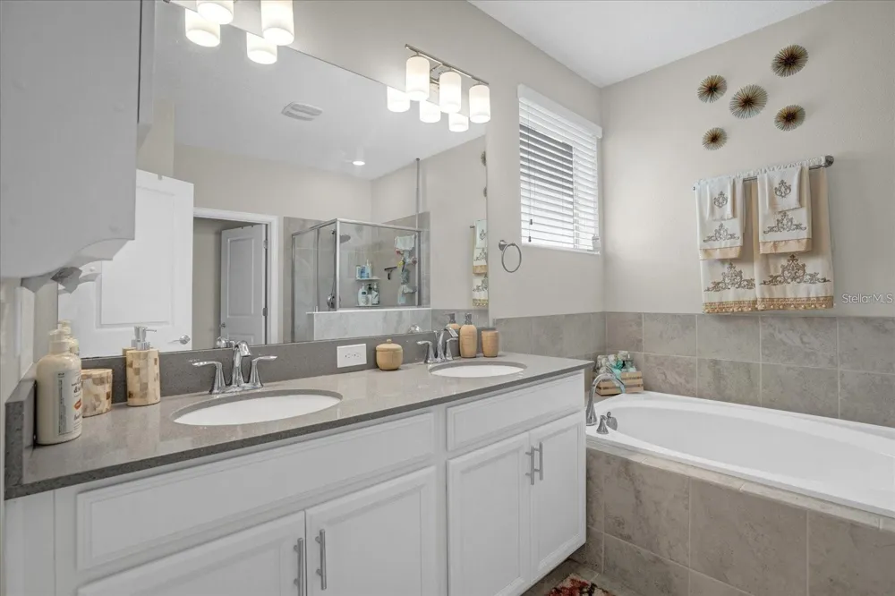 2909 THEME STREET Kissimmee, FL 34746