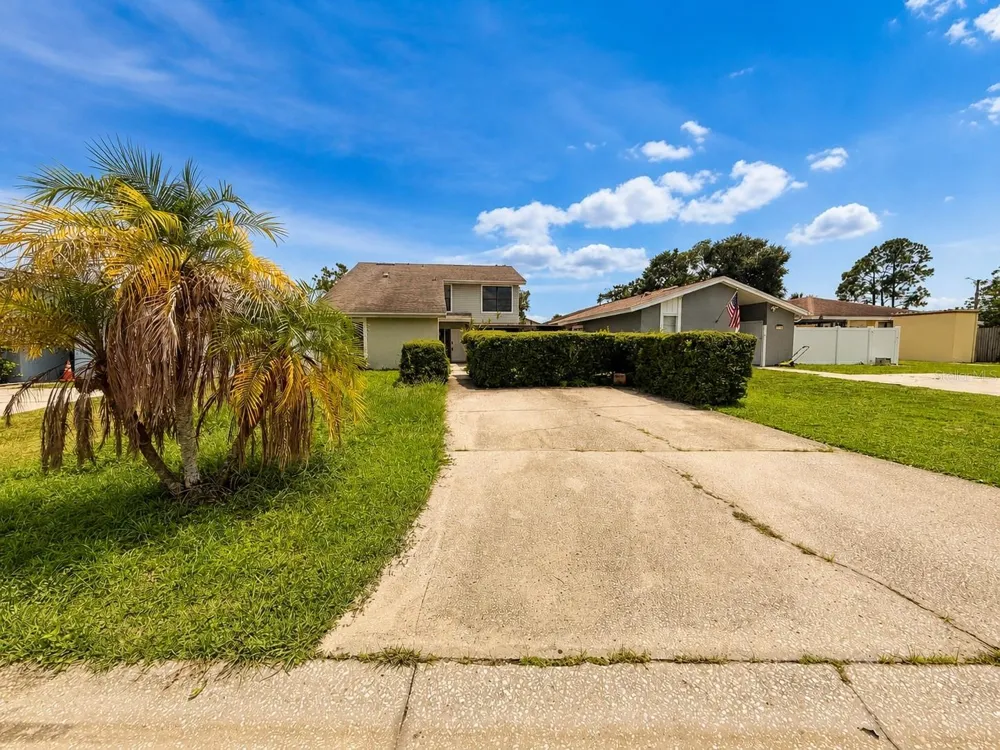 5104 SPRINGWATER COURT Tampa, FL 33624