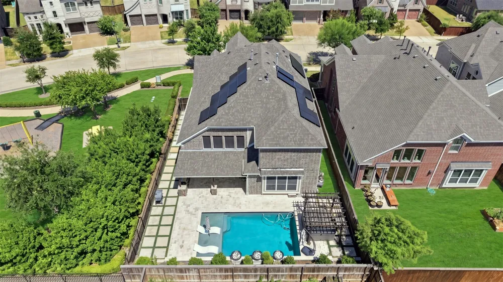 1317 Mary Horn Drive Aubrey, TX 76227