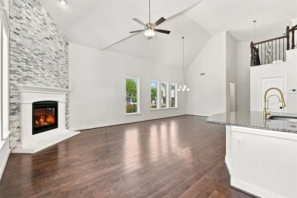 1317 Mary Horn Drive Aubrey, TX 76227