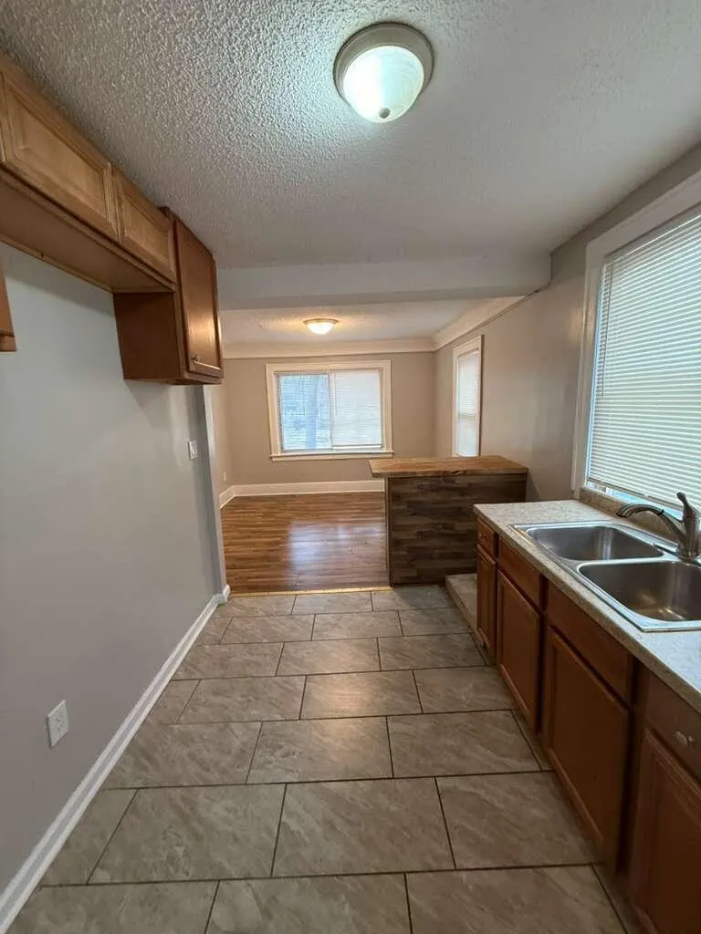 16584 Blackstone Street Detroit, MI 48219