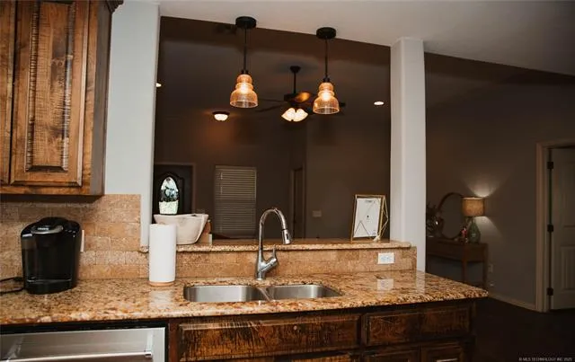 841 Annas Way Durant, OK 74701