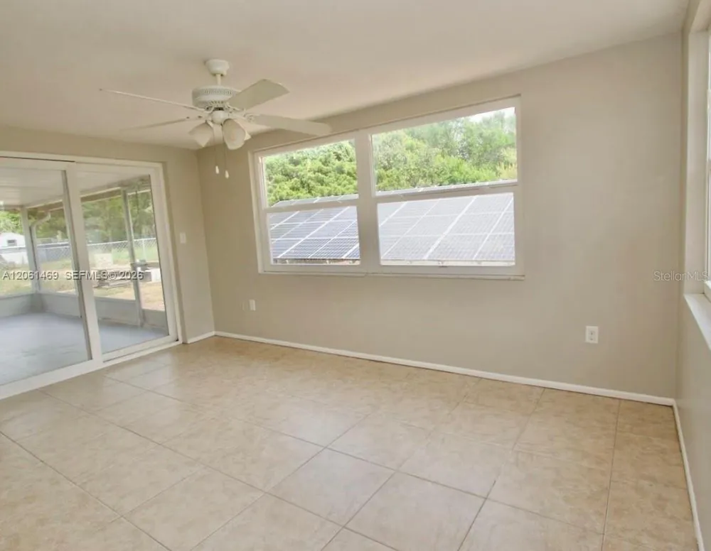 7407 UNIVERSITY DRIVE Hudson, FL 34667