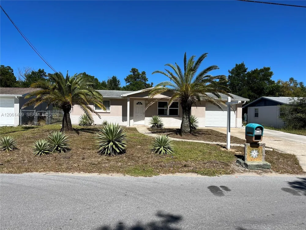 7407 UNIVERSITY DRIVE Hudson, FL 34667