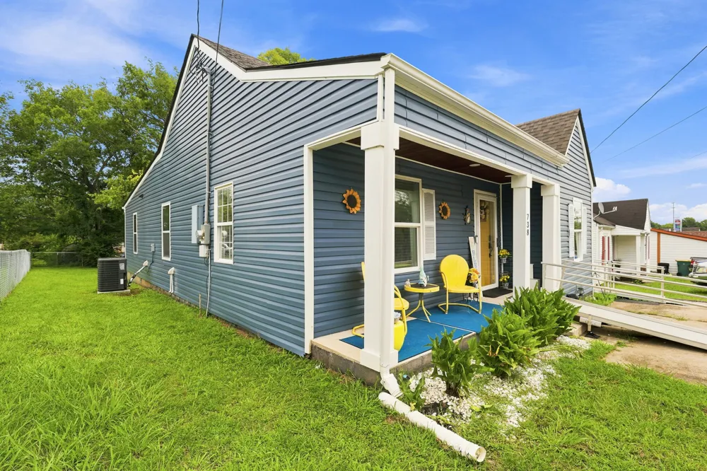 738 Belfast St Lewisburg, TN 37091