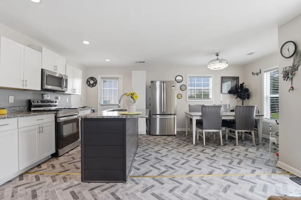 738 Belfast St Lewisburg, TN 37091