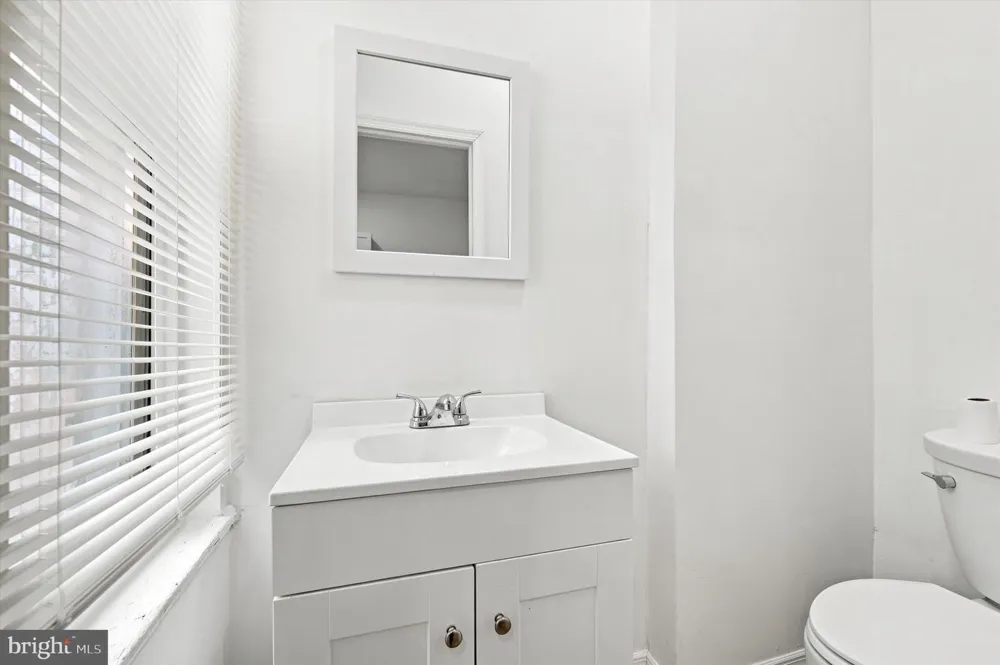 1723 53RD STREET Philadelphia, PA 19131