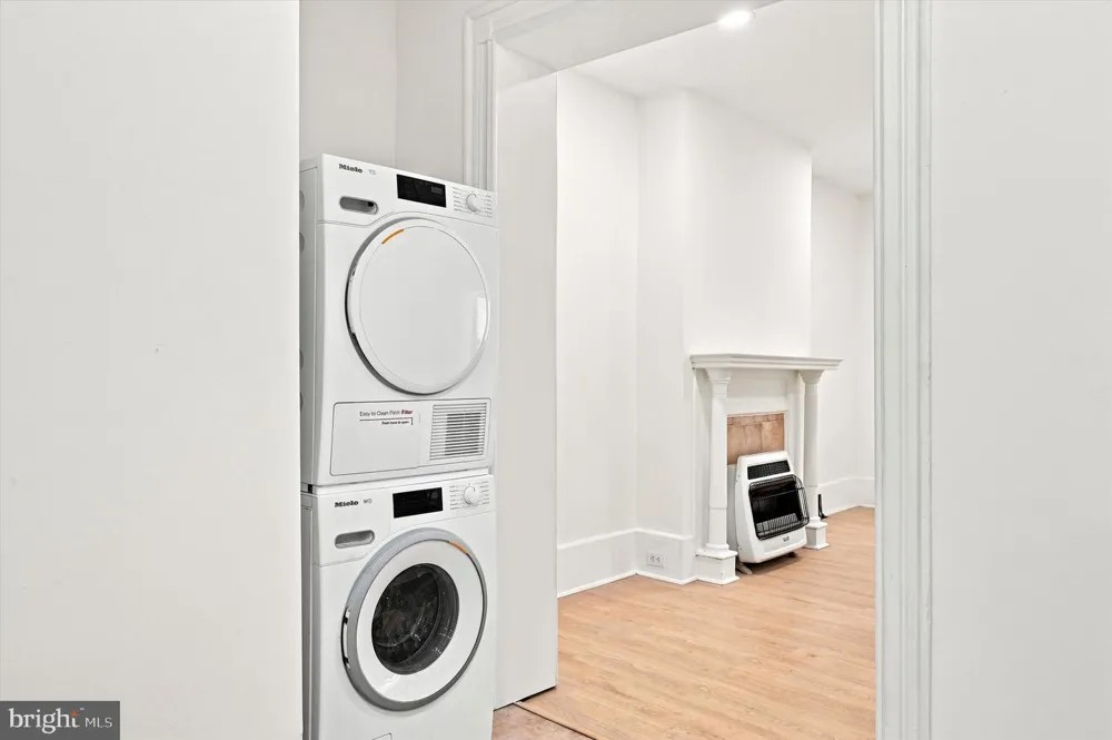 1723 53RD STREET Philadelphia, PA 19131