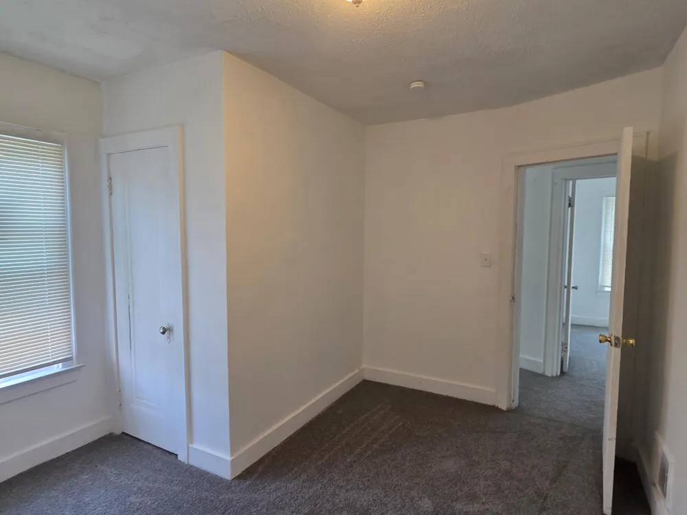 15757 Pinehurst Street Detroit, MI 48238