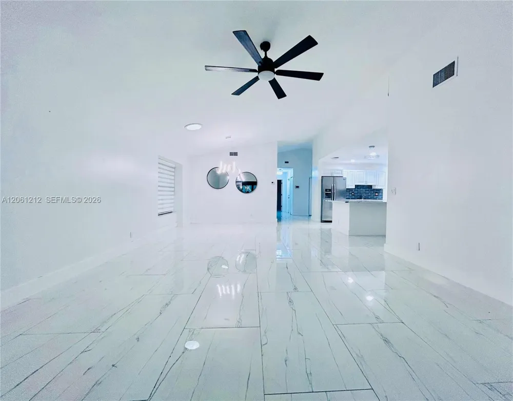 2560 Calamondin Cir Coconut Creek, FL 33063