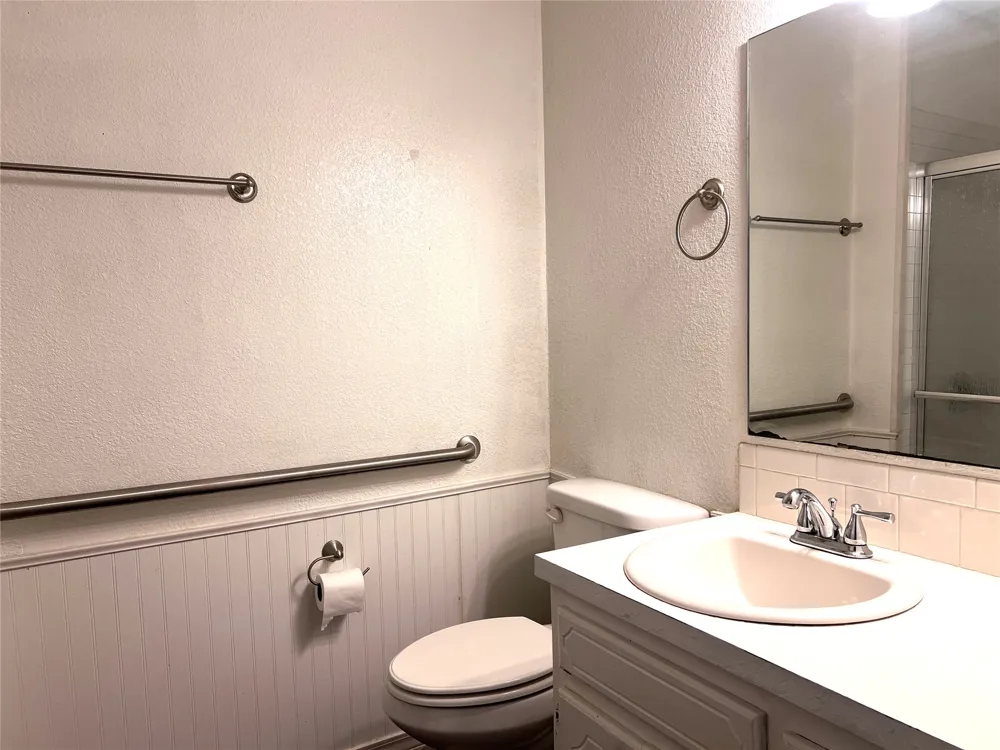 1101 B McAlester, OK 74501
