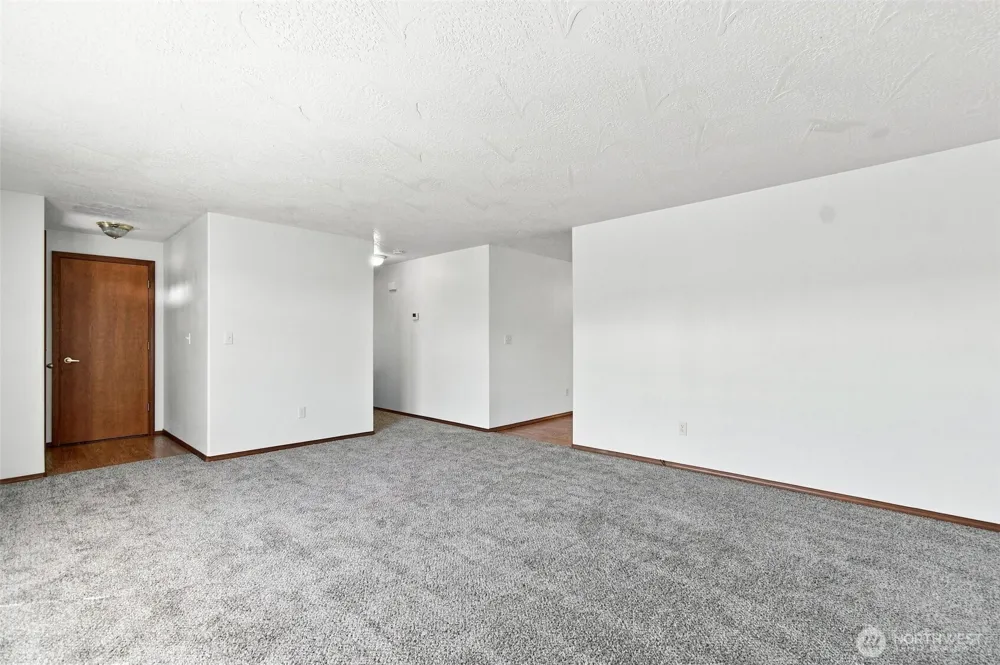 106 Mission Kelso, WA 98626