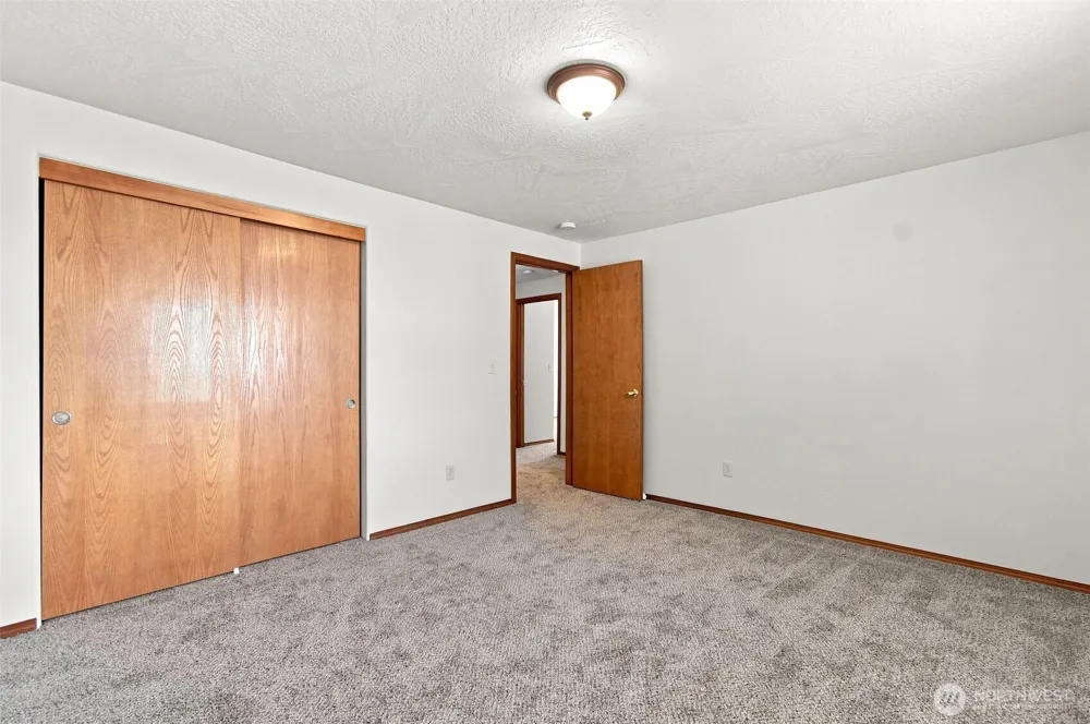 106 Mission Kelso, WA 98626