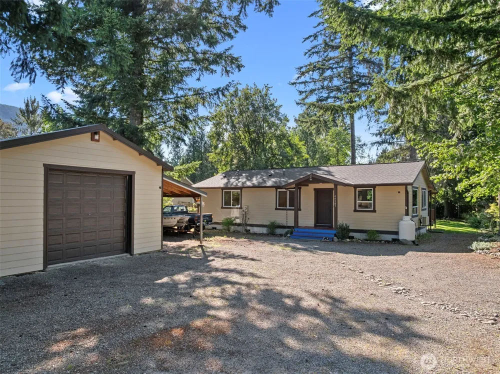 44303 Pine Road Gold Bar, WA 98251