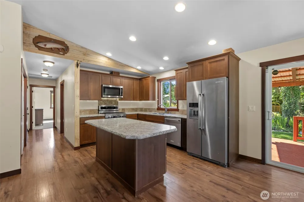 44303 Pine Road Gold Bar, WA 98251
