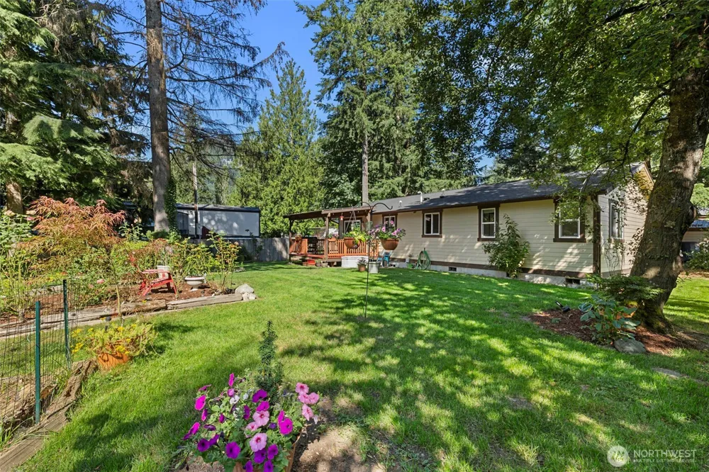 44303 Pine Road Gold Bar, WA 98251