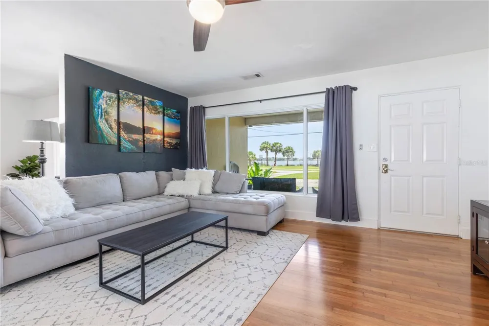 504 RIVERSIDE DRIVE Holly Hill, FL 32117