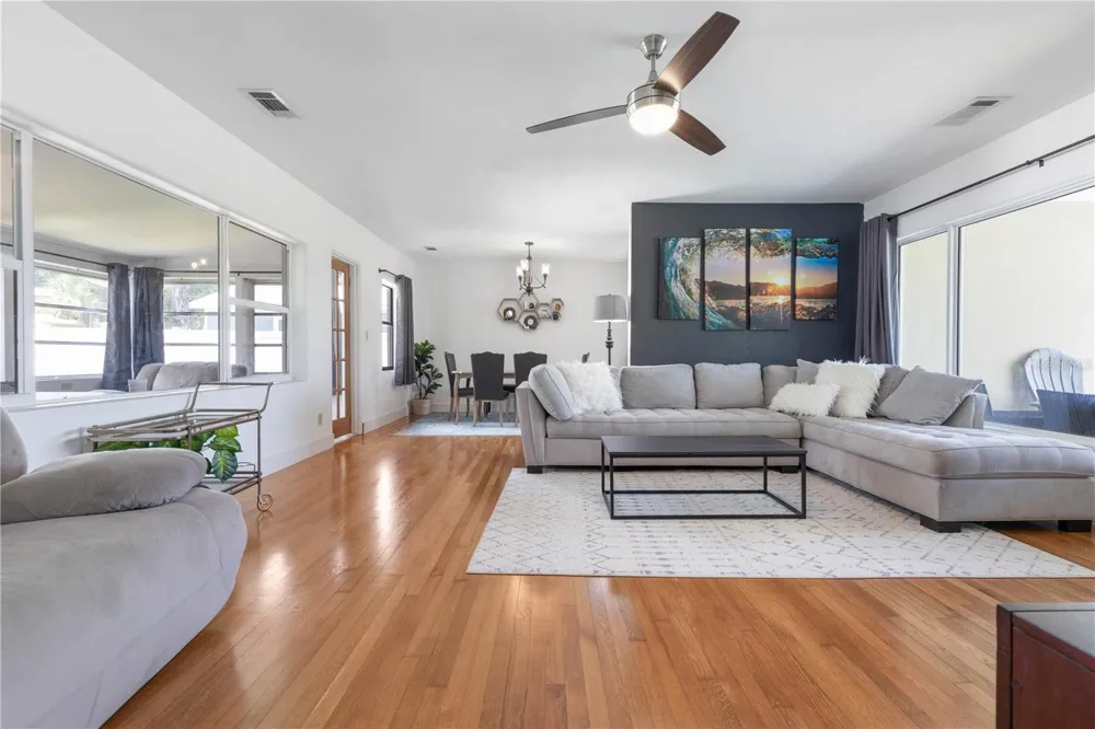 504 RIVERSIDE DRIVE Holly Hill, FL 32117
