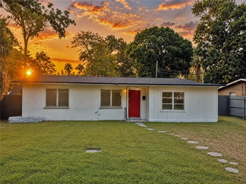 126 PALM DRIVE