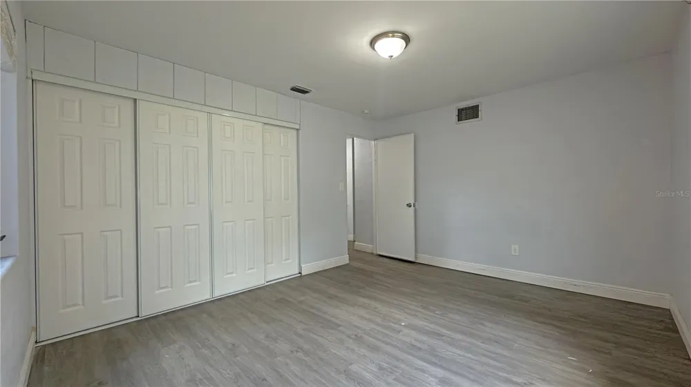 126 PALM DRIVE Daytona Beach, FL 32117