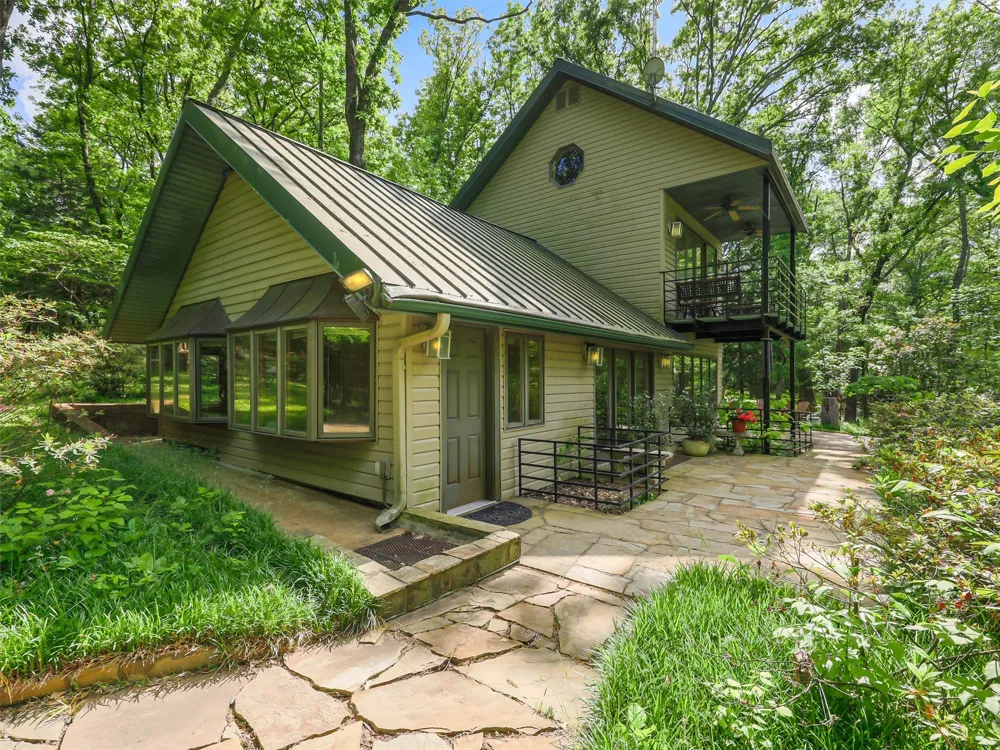 2769 RS County Road 3160 Emory, TX 75440