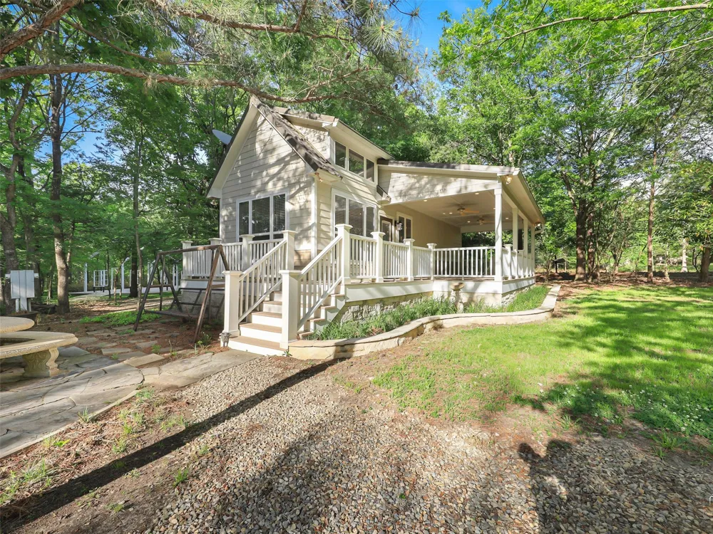 2769 RS County Road 3160 Emory, TX 75440