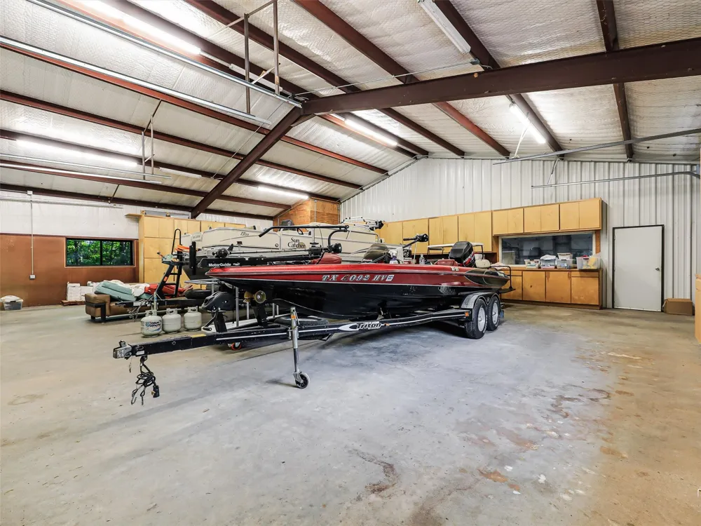 2769 RS County Road 3160 Emory, TX 75440