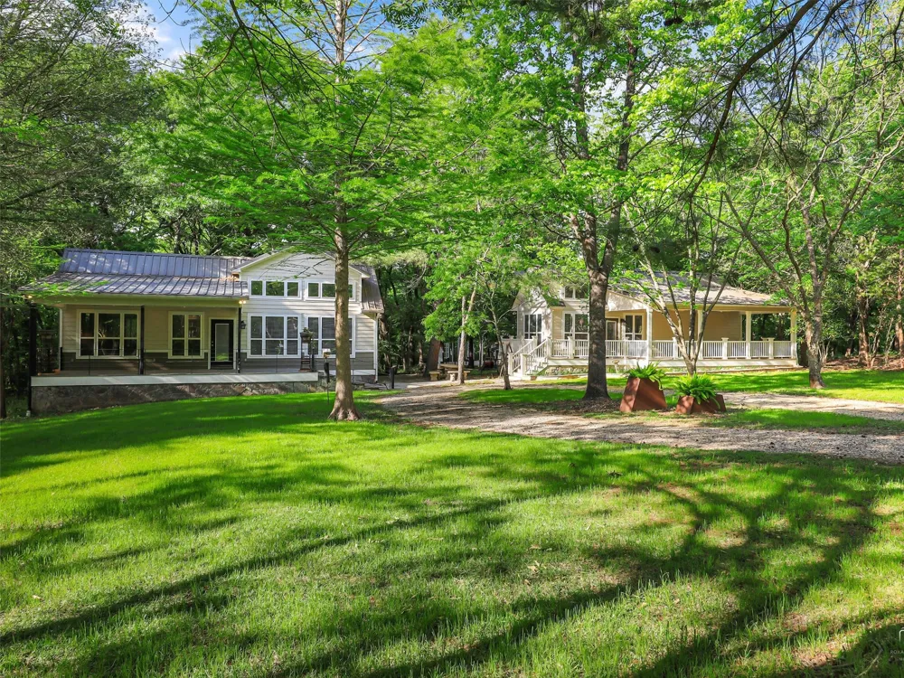 2769 RS County Road 3160 Emory, TX 75440