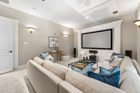 2409 Spyglass Court