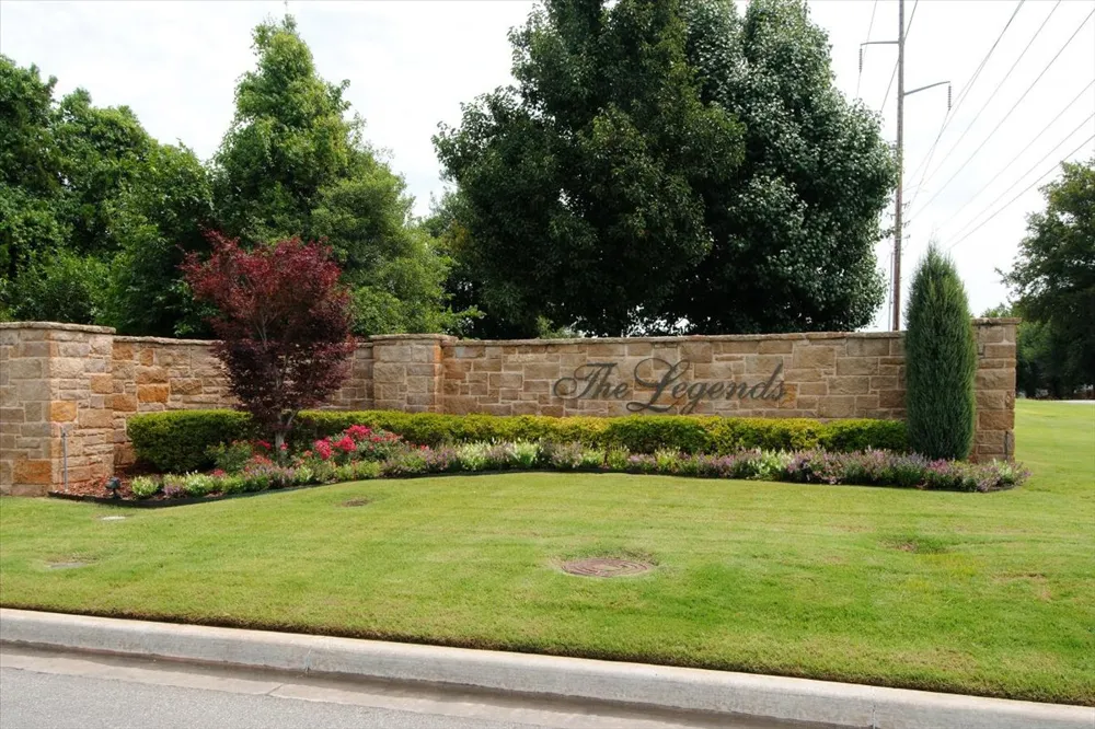 9669 E 107th Street Tulsa, OK 74133